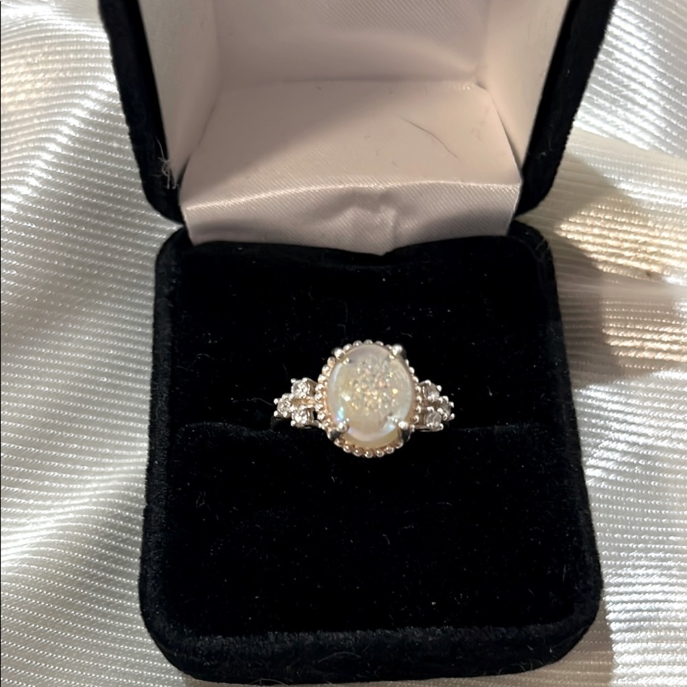 Elegant Sterling Silver Ring